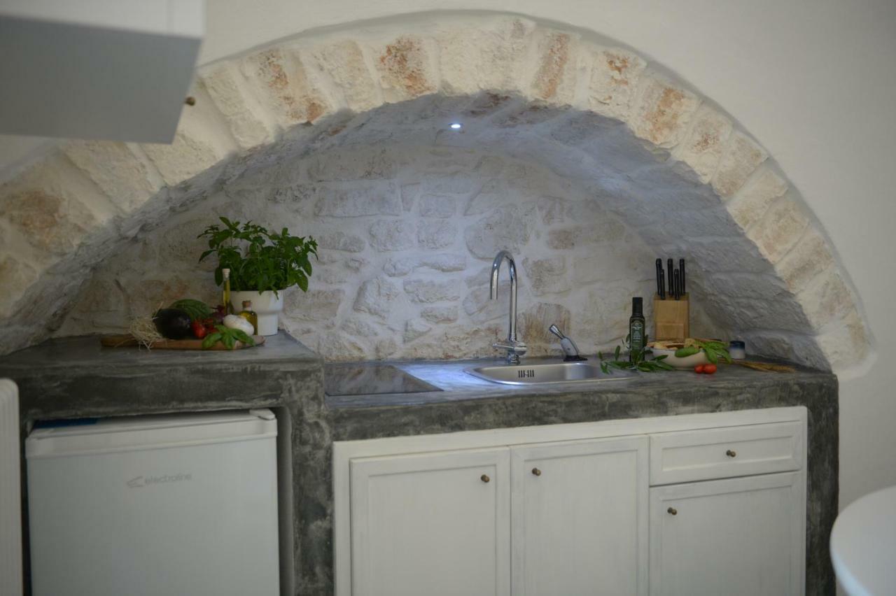 White Luxury Suite Ostuni By Gonewlocation Exterior foto