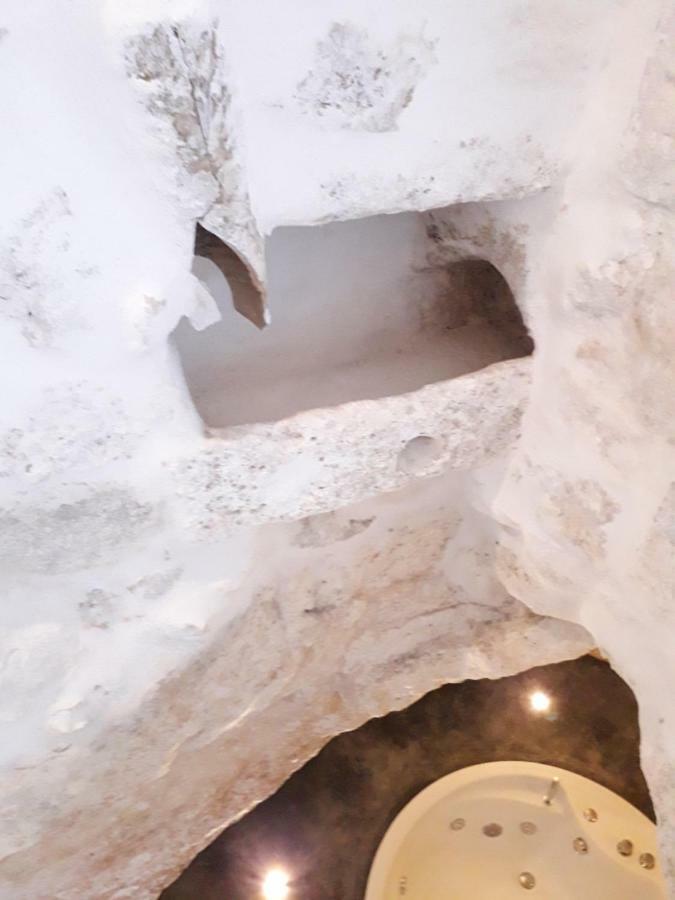 White Luxury Suite Ostuni By Gonewlocation Exterior foto
